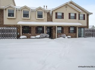 351 S Whispering Hills Dr #WC, Naperville, IL