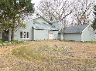 505 Thornmeadow Rd, Riverwoods, IL 60015