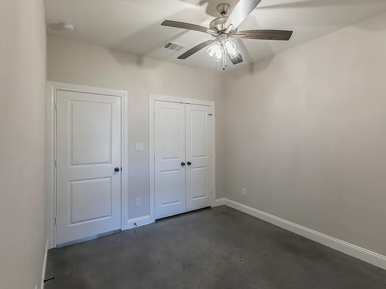 706 Grist Mill Ct #704 — Photo 15