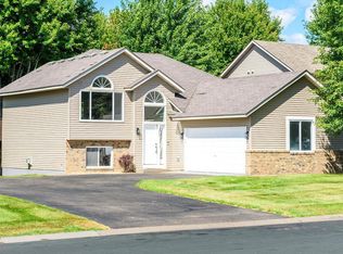 2827 18th Ave E, Shakopee, MN 55379