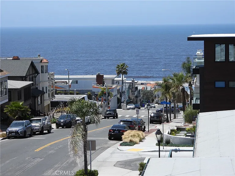 417 Marine Ave — Photo 14