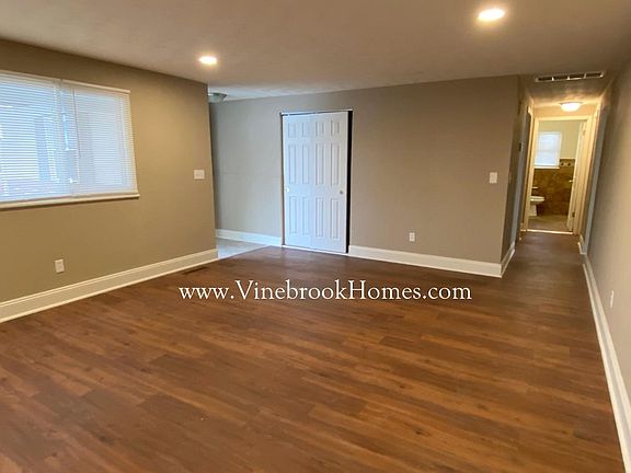 4th image of 5741 Hinckley Ct