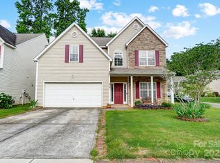 2019 Aberglen Dr, Charlotte, NC 28262