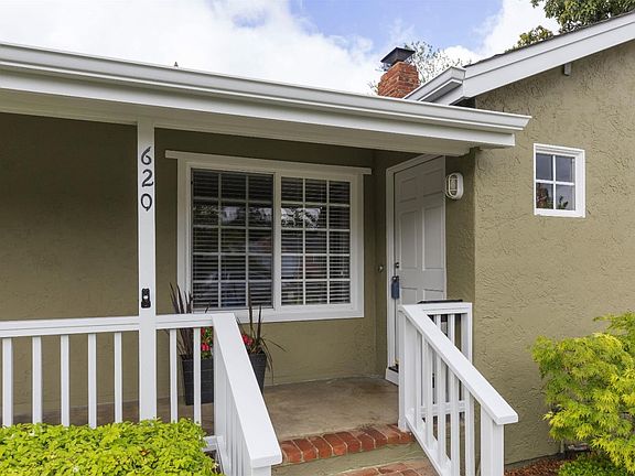 3rd image of 620 Catala Ct
