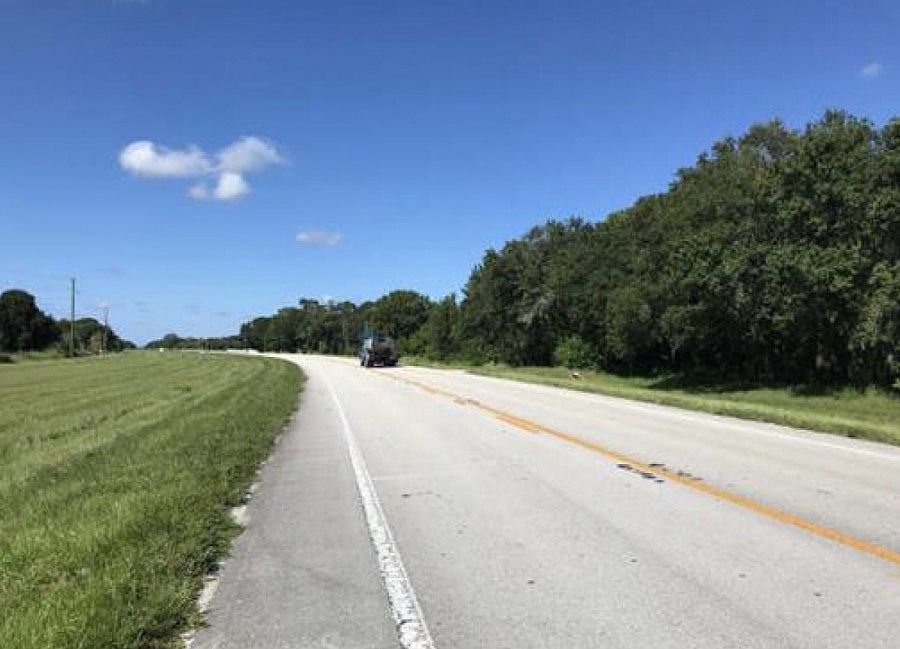 2nd image of 15030 Us Highway 301 N