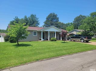 2101 Greenview Ave, Metropolis, IL 62960