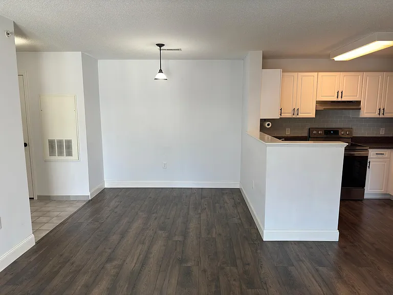 78 Mill St #302 — Photo 27