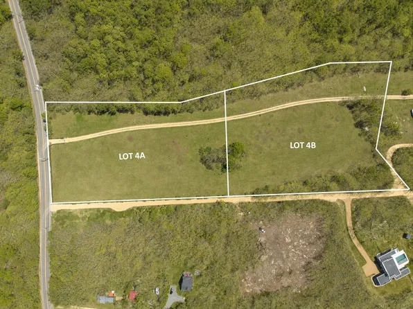 4-4B Browns Farm Ln, Edgartown, MA 02539