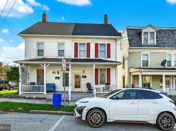 120 N Franklin St, Red Lion, PA 17356