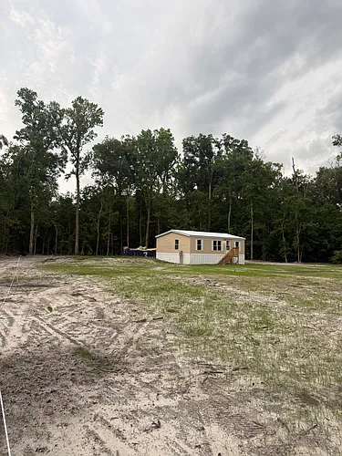 232 SW Dingo Way Photo 1