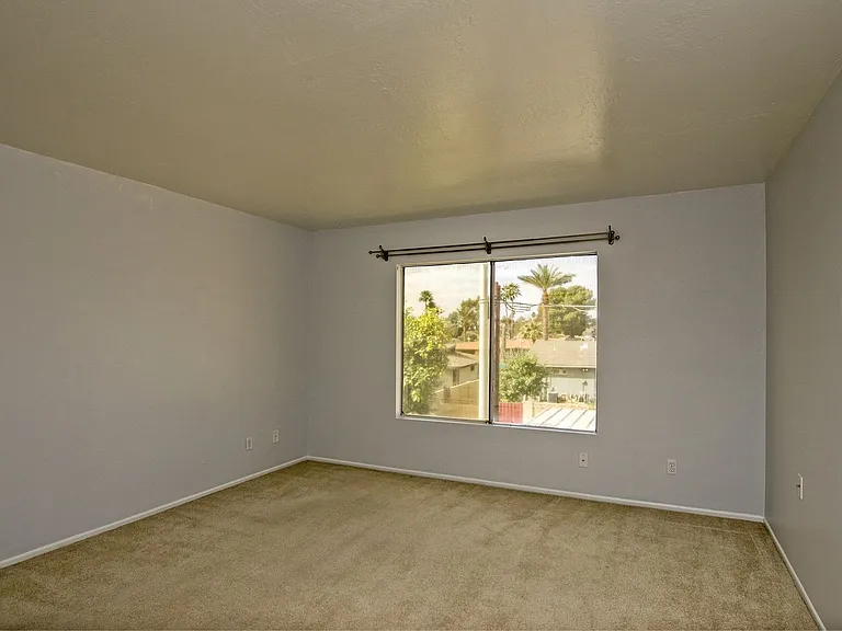 8510 N Central Ave #19 — Photo 11