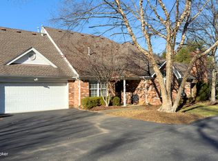 4400 Jacob Glenn Way, Louisville, KY 40241
