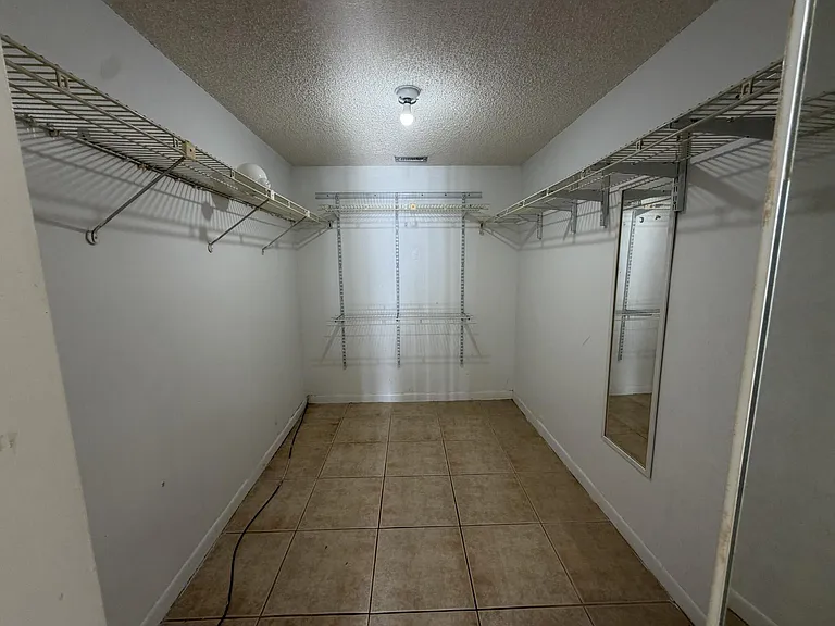 112 Lake Emerald Dr #203 — Photo 10