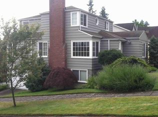 7056 19th Ave NE, Seattle, WA 98115