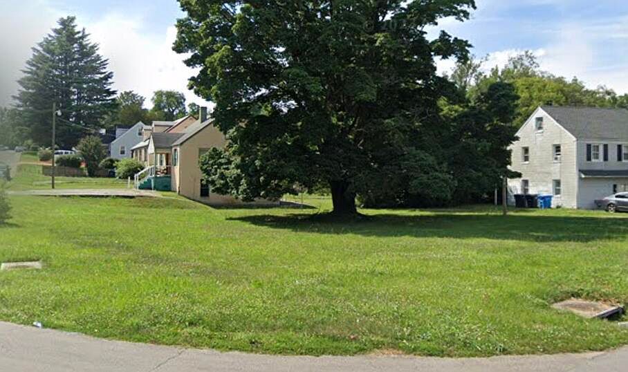 1st image of 1114 Forest Park Blvd NW #37B