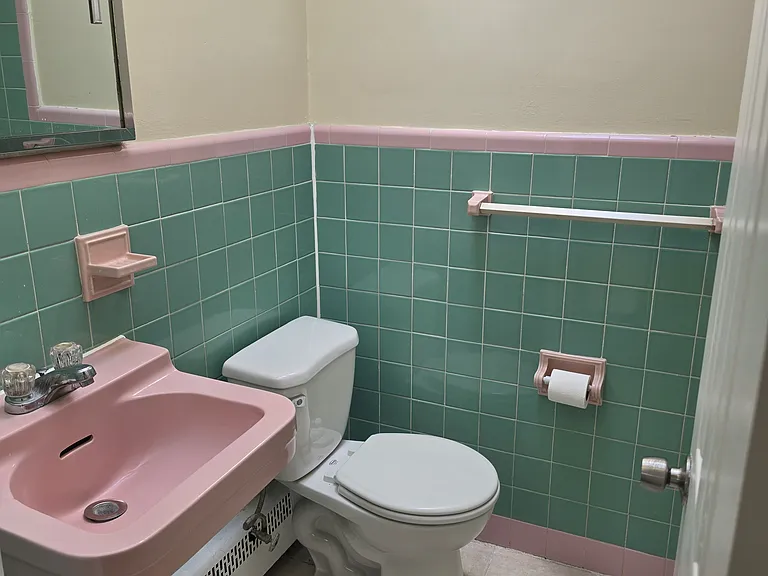 6200 Torresdale Ave #6A — Photo 15