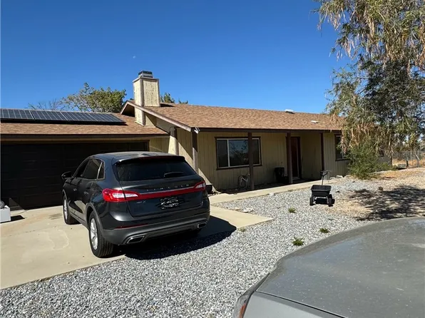 12780 Hacienda Rd, Phelan, CA 92371