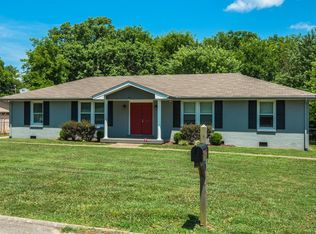 127 Susan Dr, Hendersonville, TN