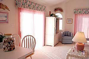 Large Living Area & Two Sliders