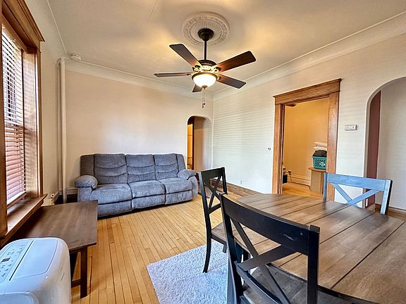 5th image of 322-324 E 5th St #324-B