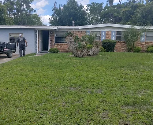 5135 Chivalry Dr Photo 1