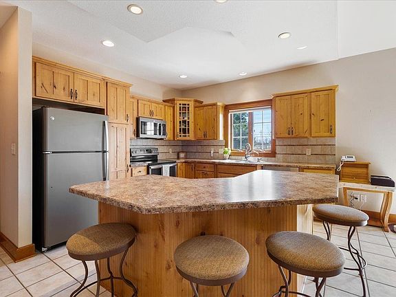 5th image of 4411 Briarwood Dr