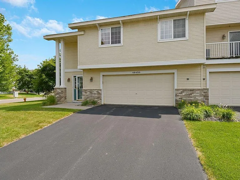 4840 Underwood Ln N #D — Photo 31