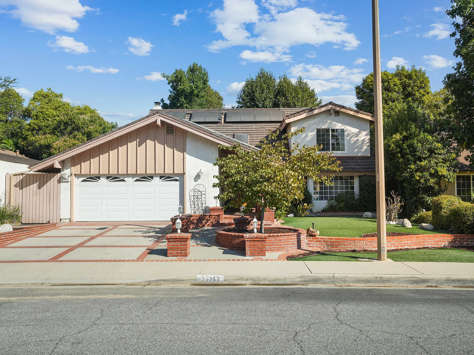 5 bed, 2800 sqft, $11,500 — Photo 4