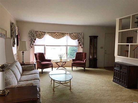 4th image of 43 Pembrooke Dr