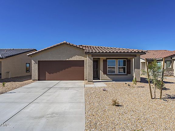 2nd image of 1072 W Verde Ln
