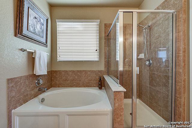2nd image of 128 Vista Del Rey