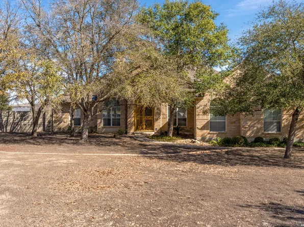 4720 Moss Lake, San Antonio, TX 78244