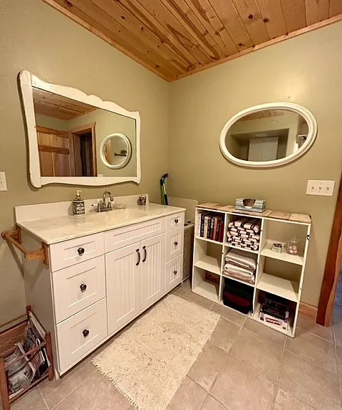 All linens, and tons of storage and books included.
