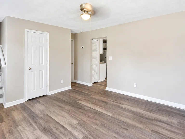 4021 Sloop Trl — Photo 4