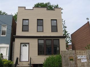 837 E 222nd St, Bronx, NY 10467