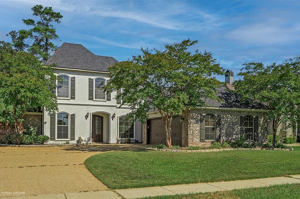 1st image of 283 Danielle Dr