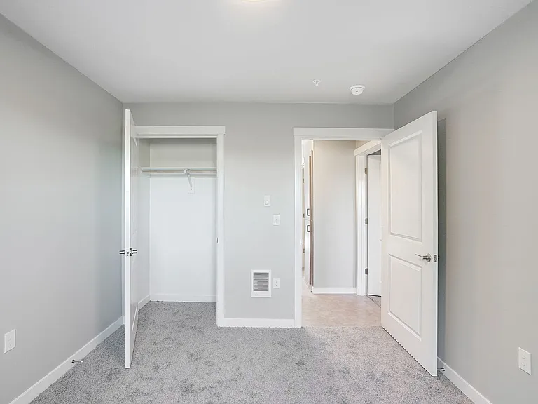 354 S 8th St #13 — Photo 26