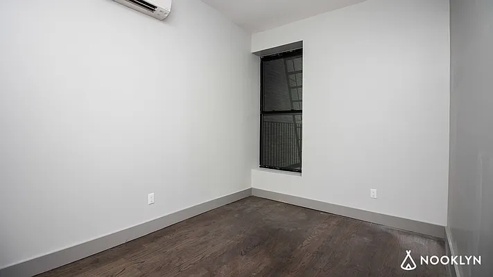 Rented by Nooklyn NYC LLC | media 21