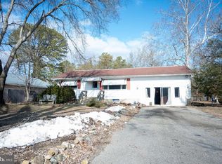 387 Lakehurst Rd, Browns Mills, NJ 08015