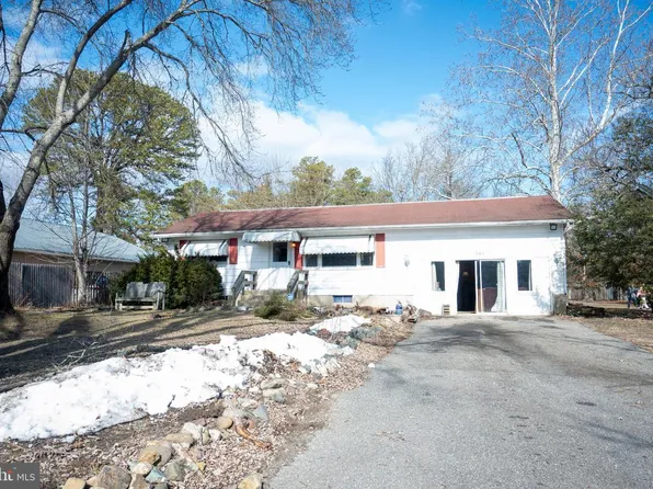 387 Lakehurst Rd, Browns Mills, NJ 08015