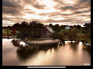 520 Kramer Rd, Avon, IL 61415