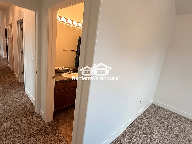 147 W Spring Hill Way — Photo 12