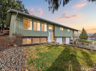 1100 Vista Pl APT B, Wenatchee, WA 98801