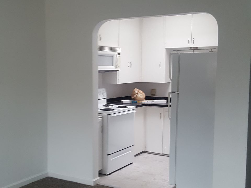 Living Room/Kitchen view