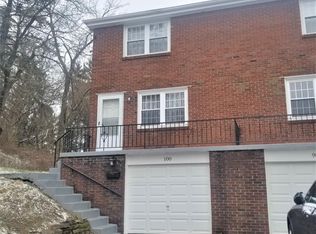 100 Rosecrest Dr, Pittsburgh, PA 15229