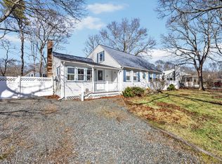 6 Fordham Cir, East Falmouth, MA 02536