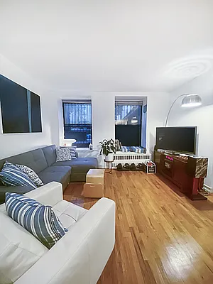 Rented by Keller Williams NYC | media 13