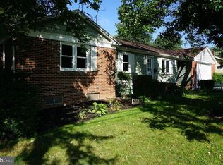 2340 Baker Rd, York, PA 17408