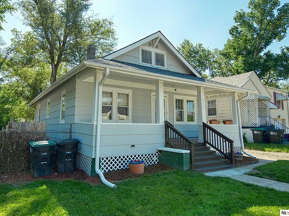 2nd image of 3325 N 41st St