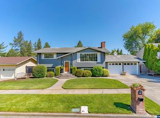 10115 SW Heather Ln, Beaverton, OR 97008